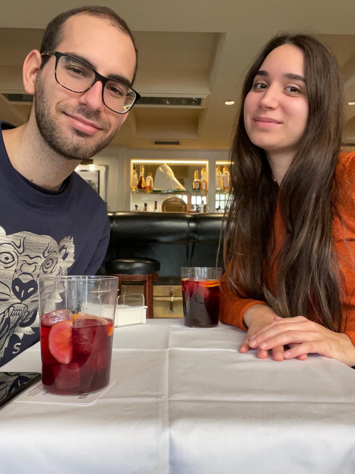 Momento de Mercè y Hermes
